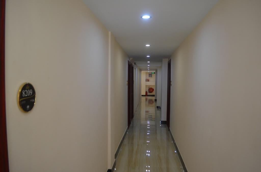 Royal Boss Hotel Yangon Exterior photo